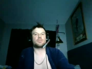 Lloyd198 Chaturbate stream image from April 04, 2025
