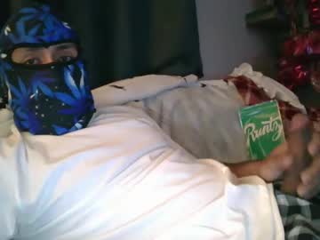 Luchadord Chaturbate stream image from April 04, 2025