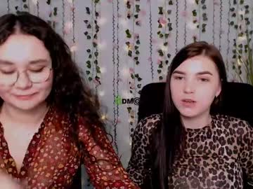 Mila_Mooore Chaturbate stream image from April 04, 2025