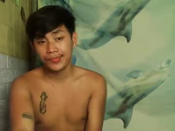 Asian_Latino89 Chaturbate stream image from April 04, 2025