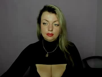 Mikaela_Cute Chaturbate stream image from April 04, 2025