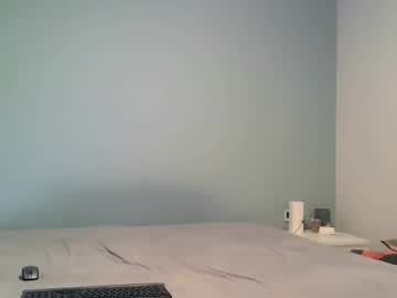 Oneandonly1984 Chaturbate stream image from April 04, 2025