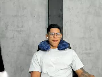 Yunan_Tanrisi Chaturbate stream image from April 04, 2025