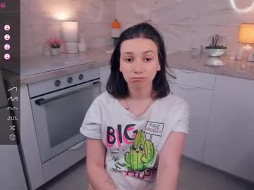 Ashleydewberry Chaturbate stream image from April 04, 2025