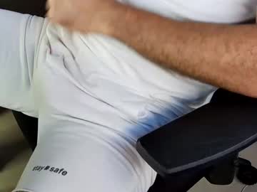 Benblazebi Chaturbate stream image from April 04, 2025