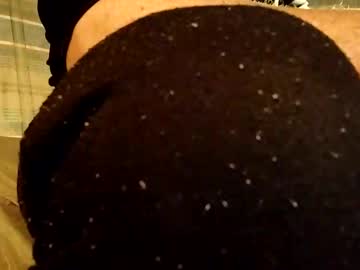 Kurtyflirtynz Chaturbate stream image from April 04, 2025
