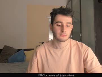 Satorogz Chaturbate stream image from April 04, 2025