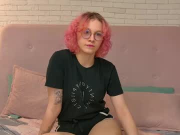 Gerdamaccoy Chaturbate stream image from April 04, 2025