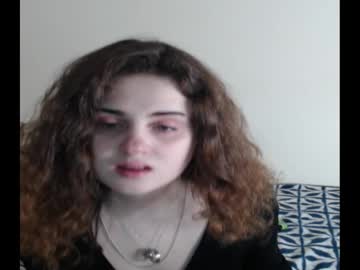 Marysavi Chaturbate stream image from April 04, 2025