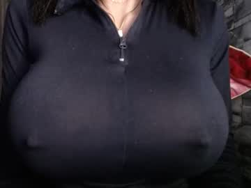 Ur_Janee Chaturbate stream image from April 04, 2025