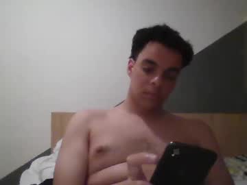 Lolklink999 Chaturbate stream image from April 04, 2025