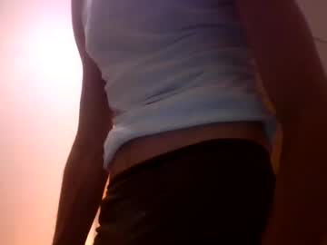 Kaidebo Chaturbate stream image from April 04, 2025