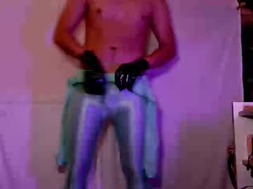 Thatzentaiguy Chaturbate stream image from April 04, 2025