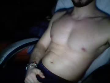 Crox99 Chaturbate stream image from April 04, 2025