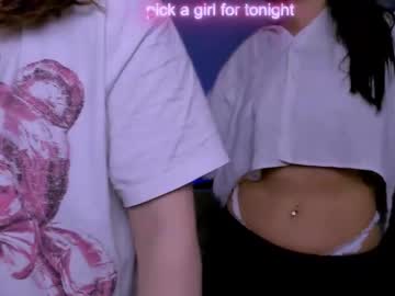 Helli_Belli Chaturbate stream image from April 04, 2025