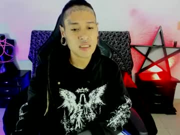 Ink_U_Buzz Chaturbate stream image from April 04, 2025
