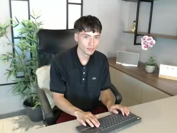 Nolan_Miller Chaturbate stream image from April 04, 2025