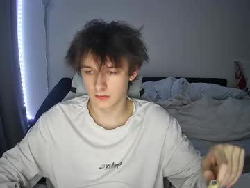 Edgar_Waynes Chaturbate stream image from April 04, 2025