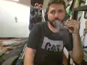Ianssexx Chaturbate stream image from April 04, 2025