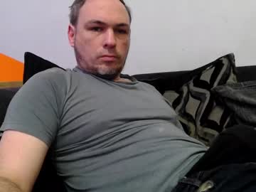 Geddes4 Chaturbate stream image from April 04, 2025