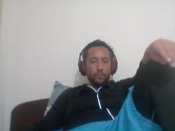Mrlilnice Chaturbate stream image from April 05, 2025