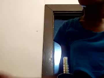 Sexdollhenni Chaturbate stream image from April 05, 2025