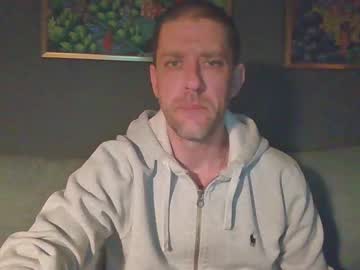 Versatilexswede Chaturbate stream image from April 05, 2025