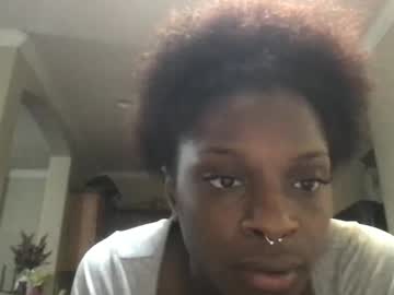 Missariell Chaturbate stream image from April 05, 2025