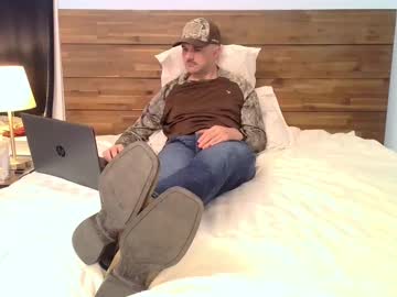 Tylerlogan813 Chaturbate stream image from April 05, 2025