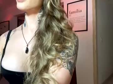 Jujuzfernandez Chaturbate stream image from April 05, 2025