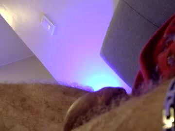 Eseungiorno Chaturbate stream image from April 05, 2025