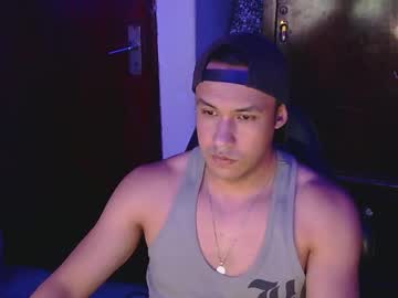 Casas_Oom Chaturbate stream image from April 05, 2025