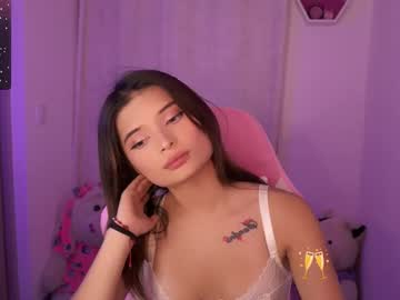 Jenniekim777 Chaturbate stream image from April 05, 2025