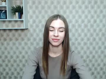 Ninapersi_ Chaturbate stream image from April 05, 2025