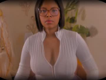 Bellablakes18 Chaturbate stream image from April 05, 2025