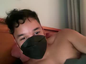 Papisombras Chaturbate stream image from April 05, 2025