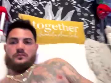 Thatdude282828 Chaturbate stream image from April 05, 2025