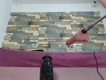 Yeyecandy Chaturbate stream image from April 05, 2025