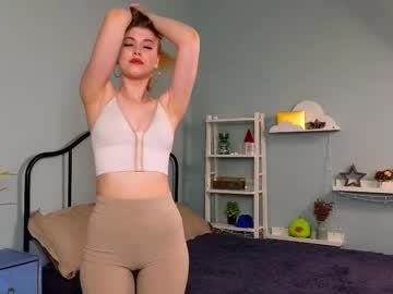 Octaviagalen Chaturbate stream image from April 05, 2025