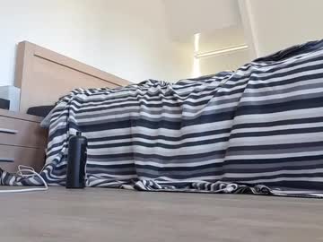 Sneakerboy444 Chaturbate stream image from April 05, 2025