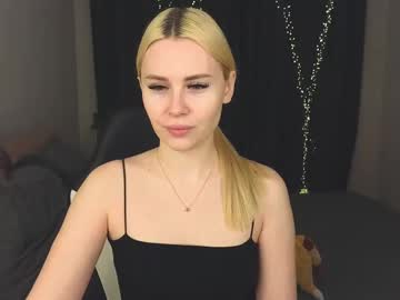 Alenca_Hot_Sex Chaturbate stream image from April 05, 2025