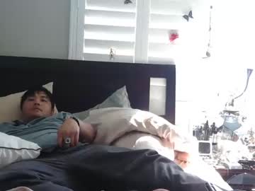 Fitnfreakymanbun Chaturbate stream image from April 05, 2025