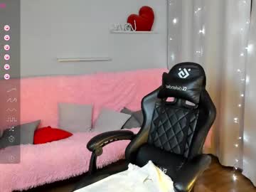 Lika_Lovely Chaturbate stream image from April 05, 2025