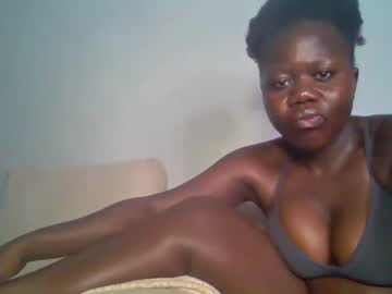 Shy_Hann Chaturbate stream image from April 05, 2025
