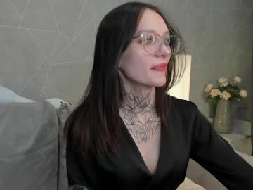 Selena_Sharp Chaturbate stream image from April 06, 2025