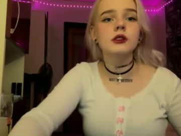 Violetdope1312 Chaturbate stream image from April 06, 2025