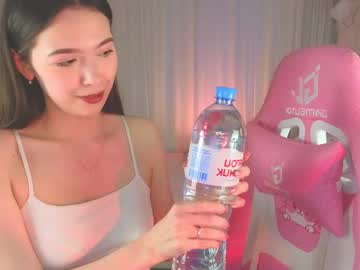 Yuna_Sunshy Chaturbate stream image from April 06, 2025