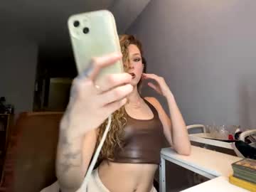 Sugarbbg Chaturbate stream image from April 06, 2025