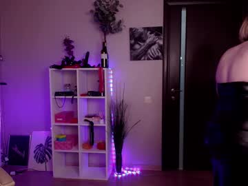 Anna_Maxwell Chaturbate stream image from April 06, 2025