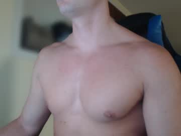 Idosis Chaturbate stream image from April 06, 2025